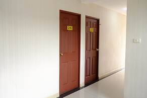 Banchang Apartment and Hotel