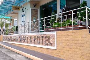 Banchang Apartment and Hotel