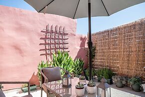 Viaggio Elegant Rooms