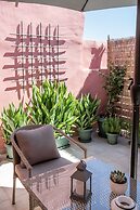 Viaggio Elegant Rooms