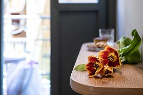 Viaggio Elegant Rooms