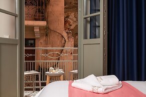 Viaggio Elegant Rooms