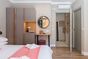Viaggio Elegant Rooms