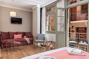 Viaggio Elegant Rooms
