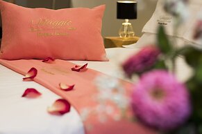 Viaggio Elegant Rooms