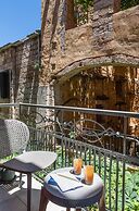 Viaggio Elegant Rooms