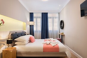 Viaggio Elegant Rooms