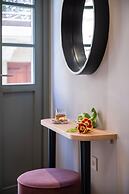 Viaggio Elegant Rooms