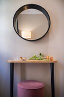 Viaggio Elegant Rooms