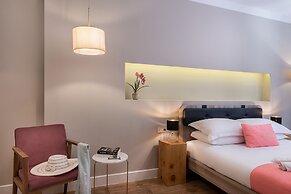 Viaggio Elegant Rooms