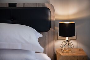 Viaggio Elegant Rooms