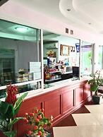 OYO 75399 Choktipparat Place