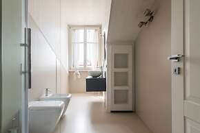 easyhomes - Brera Luxury Suites