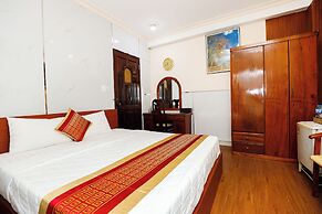 Hanh Phuc Hotel