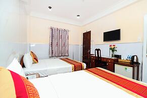 Hanh Phuc Hotel