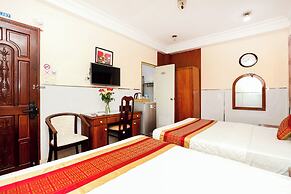 Hanh Phuc Hotel
