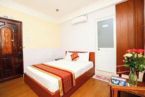 Hanh Phuc Hotel