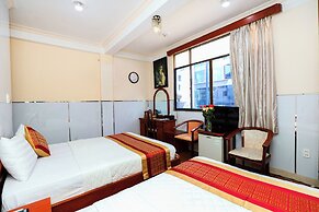 Hanh Phuc Hotel