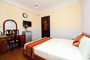 Hanh Phuc Hotel