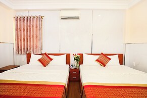 Hanh Phuc Hotel