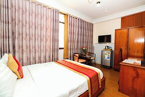 Hanh Phuc Hotel