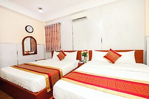 Hanh Phuc Hotel