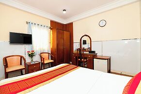 Hanh Phuc Hotel