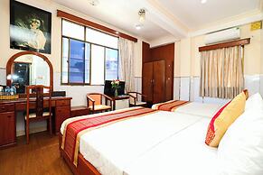Hanh Phuc Hotel