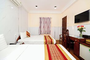 Hanh Phuc Hotel