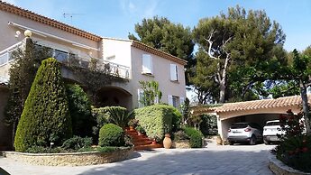 Hôtel Particulier Cassis Parking gratuit Piscine chauffée