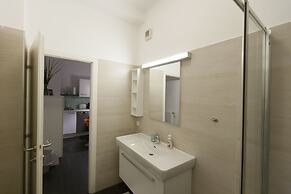 Heart of Vienna Opera House Studio