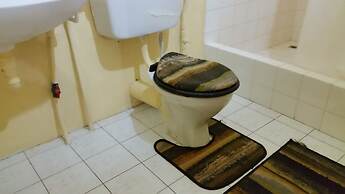 Lake Mainstay Resort