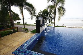 Seashell Village Resort