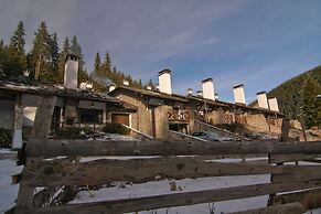 Holiday Village Kochorite