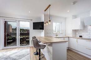 Harbour House - Donnini Apartments