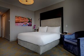 Hotel X Toronto, a Destination by Hyatt Hotel