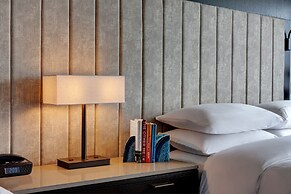Hotel X Toronto, a Destination by Hyatt Hotel