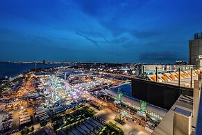 Hotel X Toronto, a Destination by Hyatt Hotel