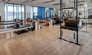 Hotel X Toronto, a Destination by Hyatt Hotel