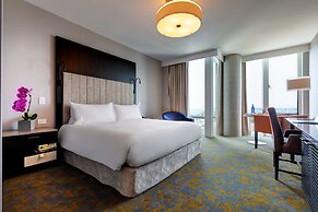 Hotel X Toronto, a Destination by Hyatt Hotel