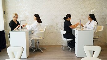 Hotel X Toronto, a Destination by Hyatt Hotel