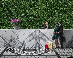 Hotel X Toronto, a Destination by Hyatt Hotel