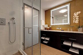 Hotel X Toronto, a Destination by Hyatt Hotel