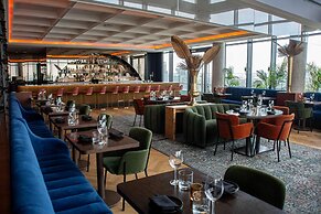 Hotel X Toronto, a Destination by Hyatt Hotel