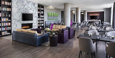 Hotel X Toronto, a Destination by Hyatt Hotel
