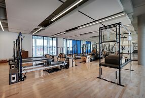 Hotel X Toronto, a Destination by Hyatt Hotel