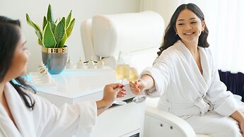 Hotel X Toronto, a Destination by Hyatt Hotel