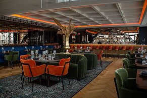 Hotel X Toronto, a Destination by Hyatt Hotel