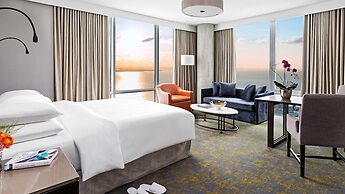 Hotel X Toronto, a Destination by Hyatt Hotel