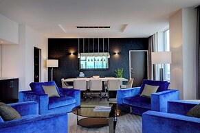 Hotel X Toronto, a Destination by Hyatt Hotel